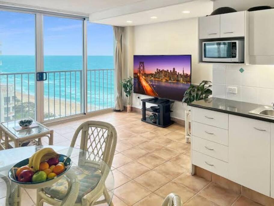 The Esplanade Sea View Apartment Gold Coast Luaran gambar