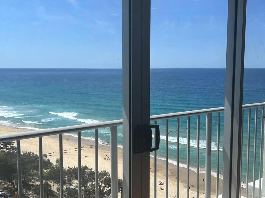 The Esplanade Sea View Apartment Gold Coast Luaran gambar